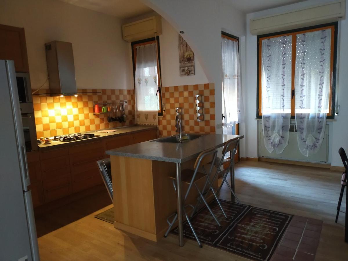 シエーナCasa Mirellaアパートメント エクステリア 写真